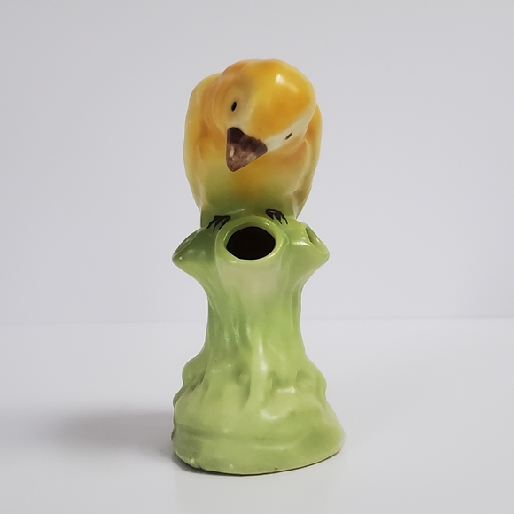 Vintage Parrot Bird on Tree Stump Vase - Picture 3 of 7